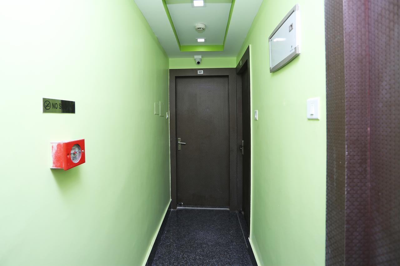 Oyo 9975 Hotel Asmeet Kalkata Exteriér fotografie